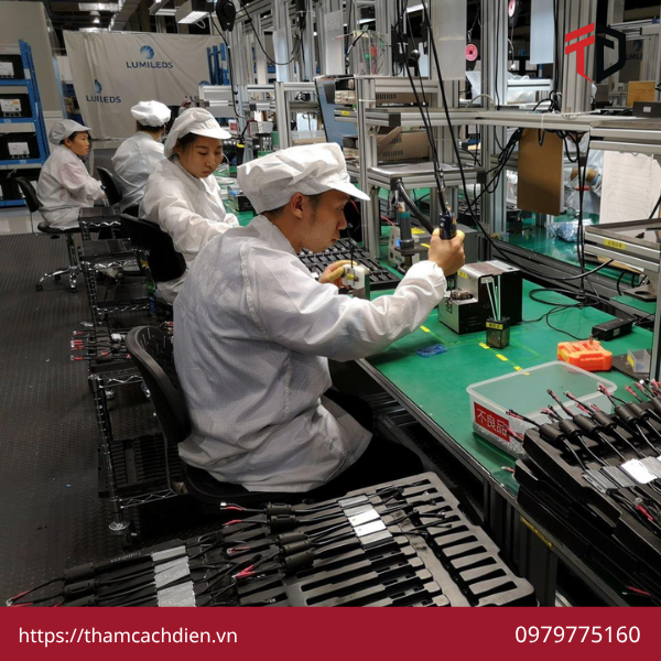 thảm chống tĩnh điện TPHCM, thảm ESD TPHCM, thảm chống tĩnh điện cho nhà máy